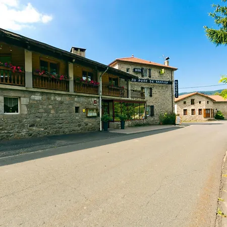 Restaurant Au Pont De Raffiny Otel Saint-Romain (Puy-de-Dome)