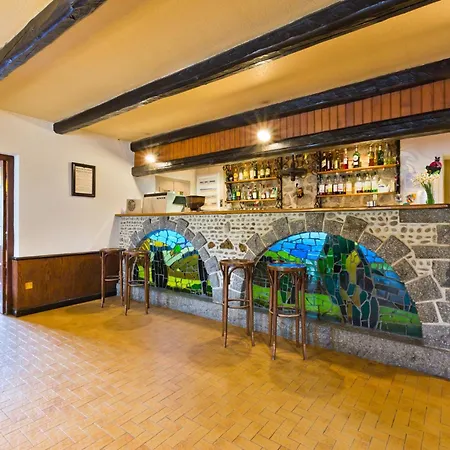 Restaurant Au Pont De Raffiny Otel *